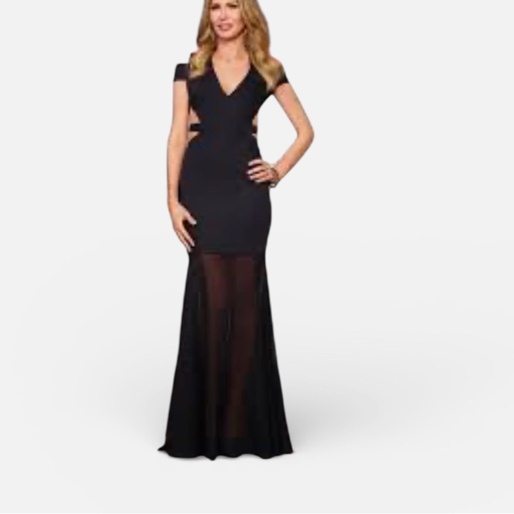 BCBGMAXAZRIA  elegant Black Evening Gown with couture out sheer skirt size 6